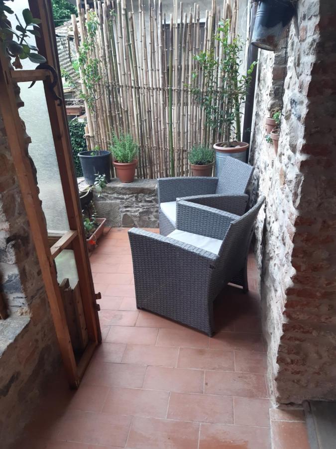 Attic With Balcony At Locanda Del Capo Capannori Luaran gambar